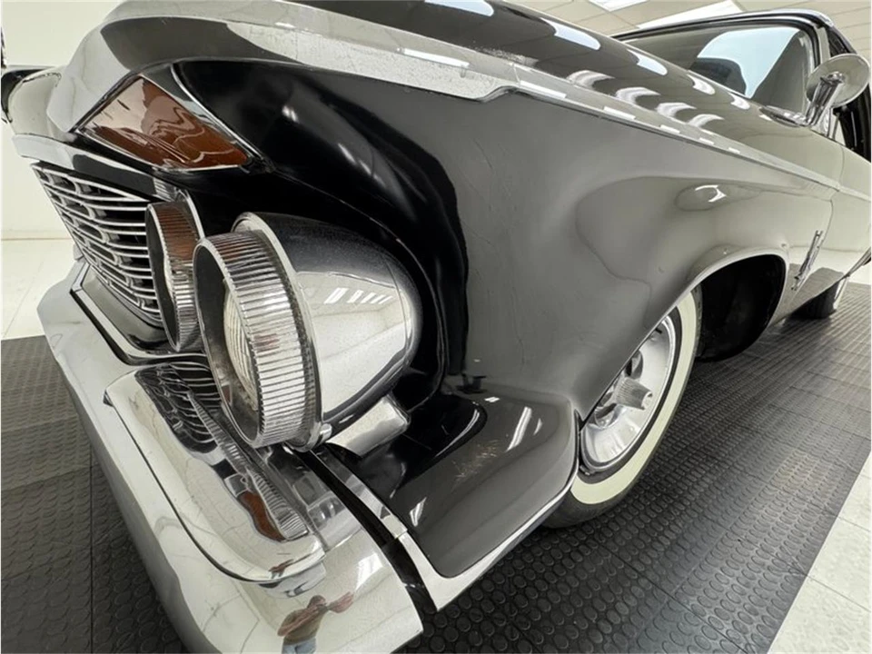 1963 Chrysler Imperial 2nd Gen - Image 15 of 31
