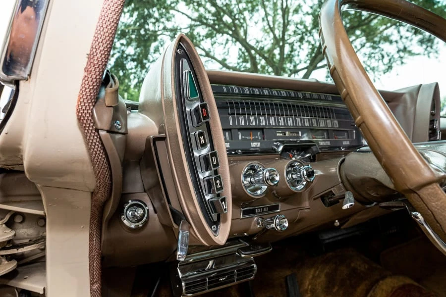 1963 Chrysler Imperial 2nd Gen - Image 4 of 12