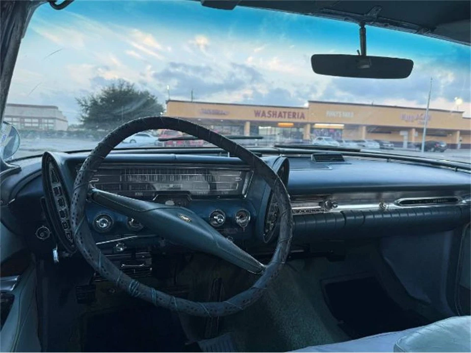 1963 Chrysler Imperial 2nd Gen - Image 11 of 17