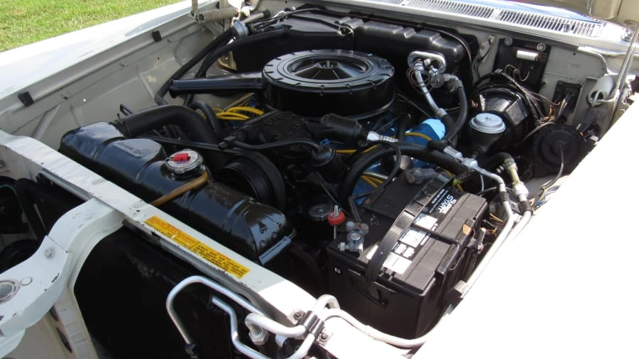 1963 Chrysler Imperial 2nd Gen - Image 7 of 8