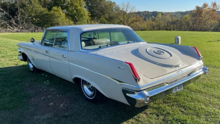 1963 Chrysler Imperial 2nd Gen - Image 3 of 20