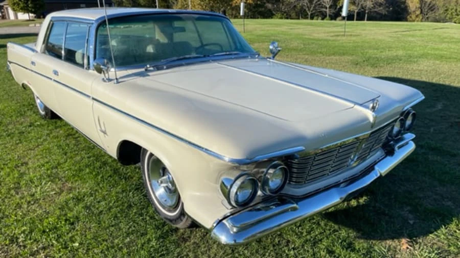 1963 Chrysler Imperial 2nd Gen - Image 19 of 20