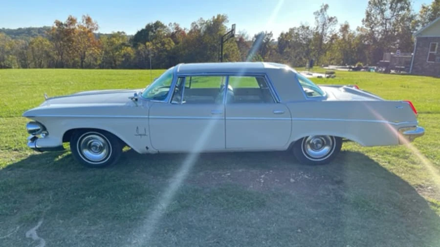 1963 Chrysler Imperial 2nd Gen - Image 2 of 20