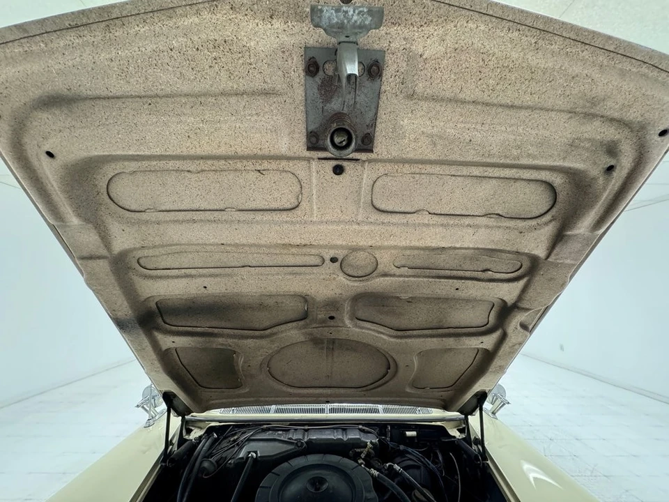 1963 Chrysler Imperial 2nd Gen - Image 29 of 31