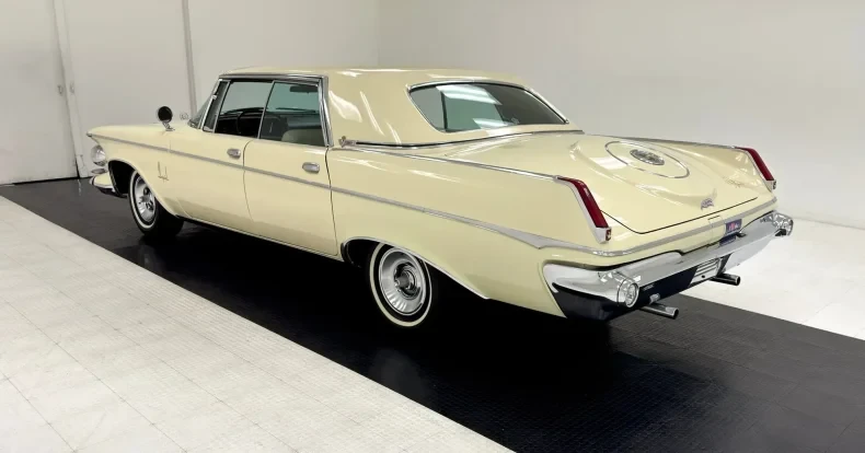 1963 Chrysler Imperial 2nd Gen - Image 4 of 28