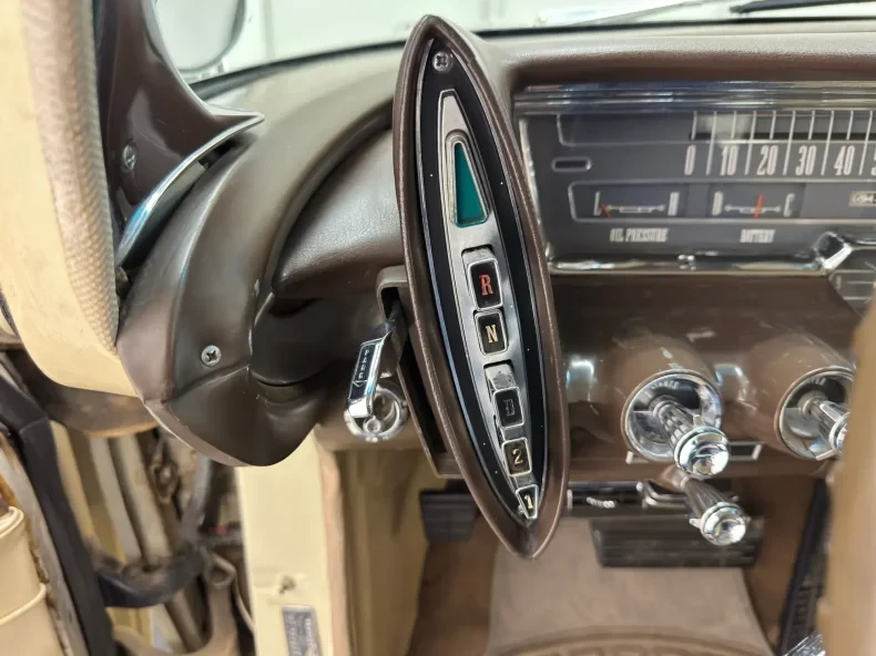 1963 Chrysler Imperial 2nd Gen - Image 13 of 28