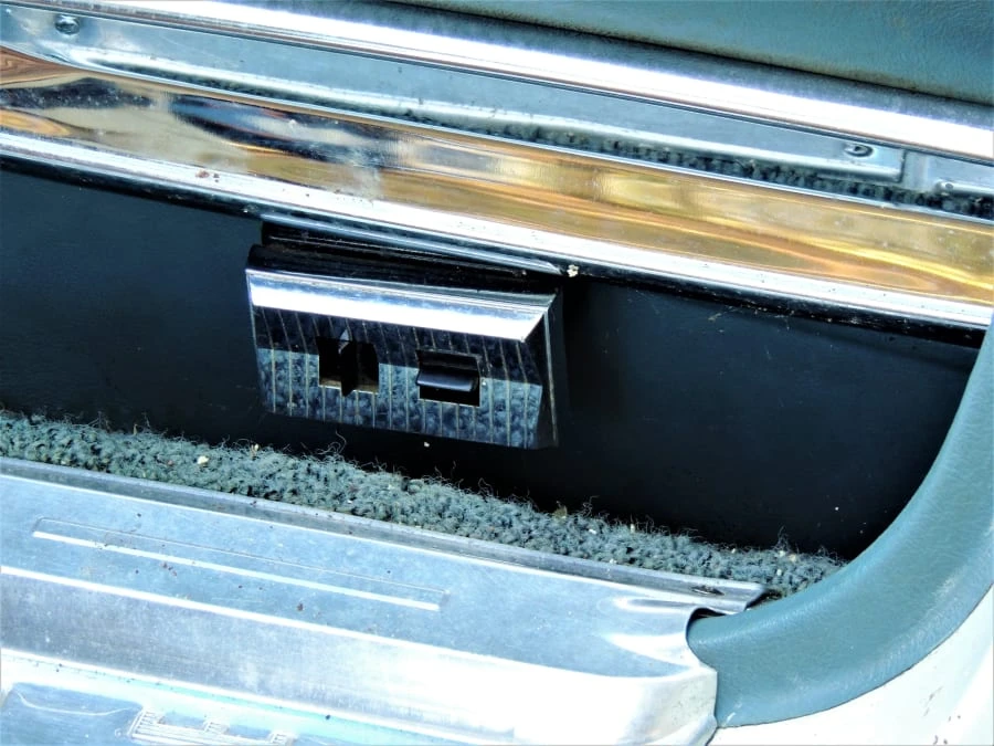 1963 Chrysler New Yorker - Image 5 of 31
