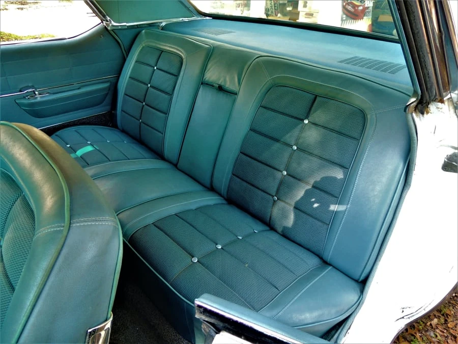 1963 Chrysler New Yorker - Image 6 of 31
