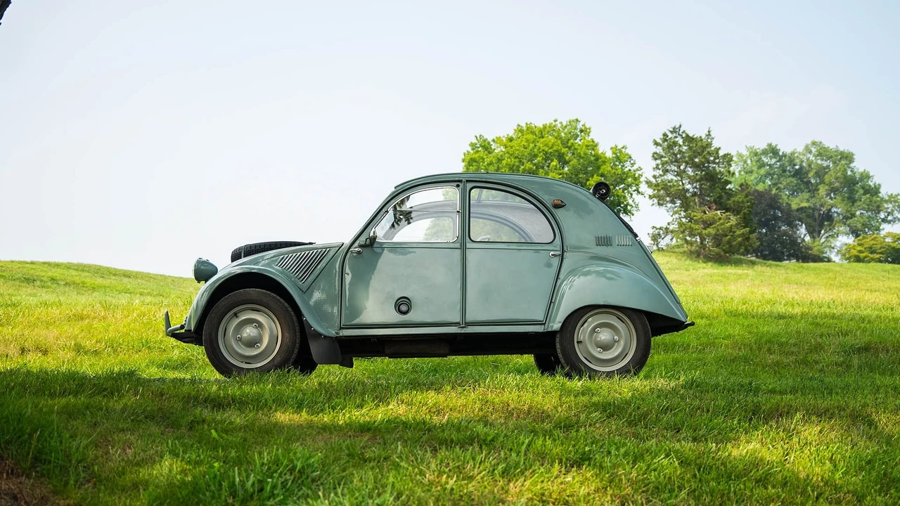 1963 Citroen 2CV Sahara - Image 23 of 31