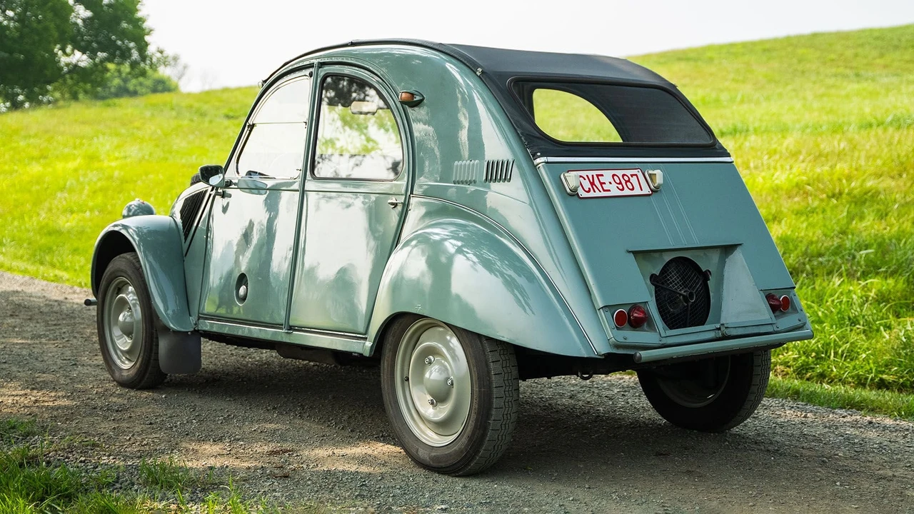 1963 Citroen 2CV Sahara - Image 20 of 31
