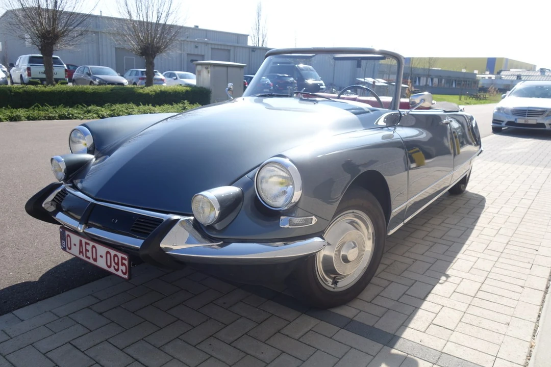 1963 Citroen DS19 - Image 3 of 30