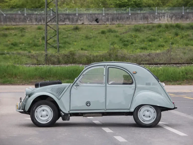 1963 Citroen 2CV Sahara - Image 6 of 27