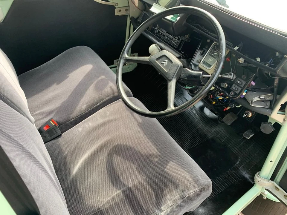 1963 Citroen 2CV - Image 14 of 16