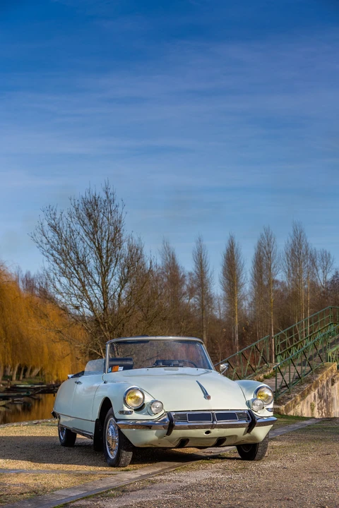 1963 Citroen DS19 - Image 10 of 30