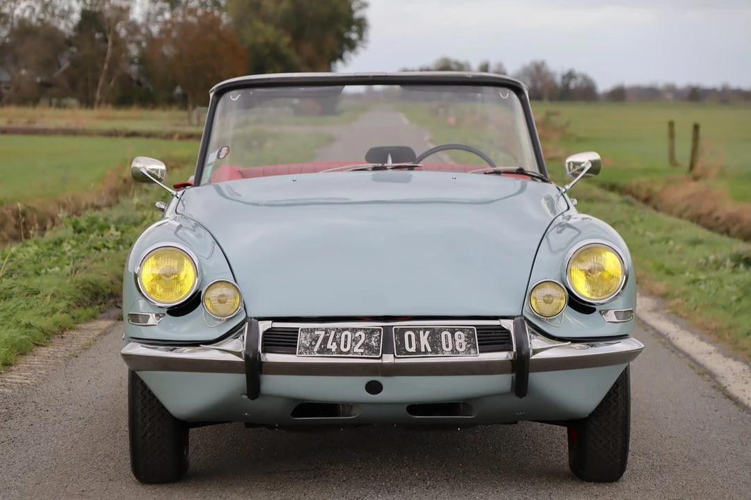 1963 Citroen DS19 - Image 9 of 30