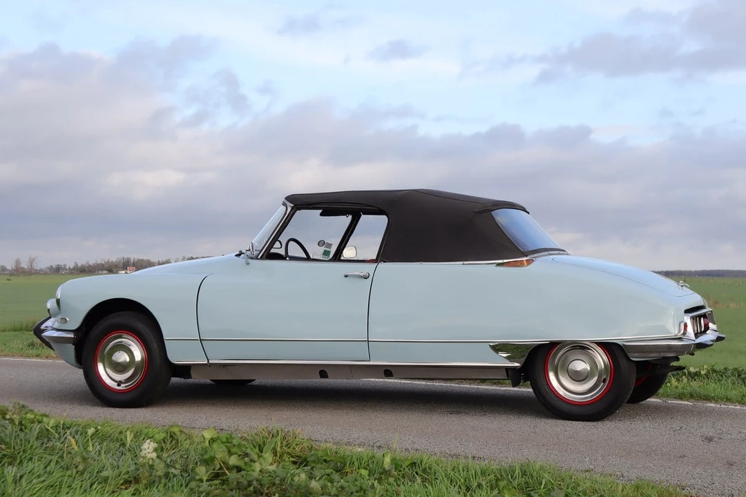 1963 Citroen DS19 - Image 8 of 30