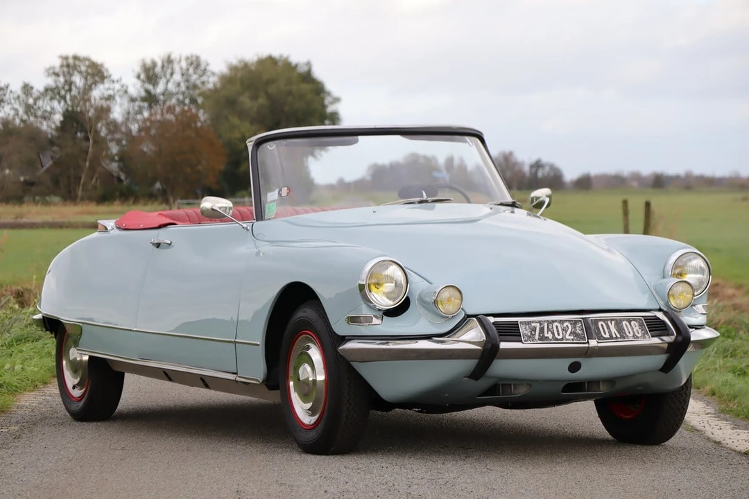 1963 Citroen DS19 - Image 2 of 30