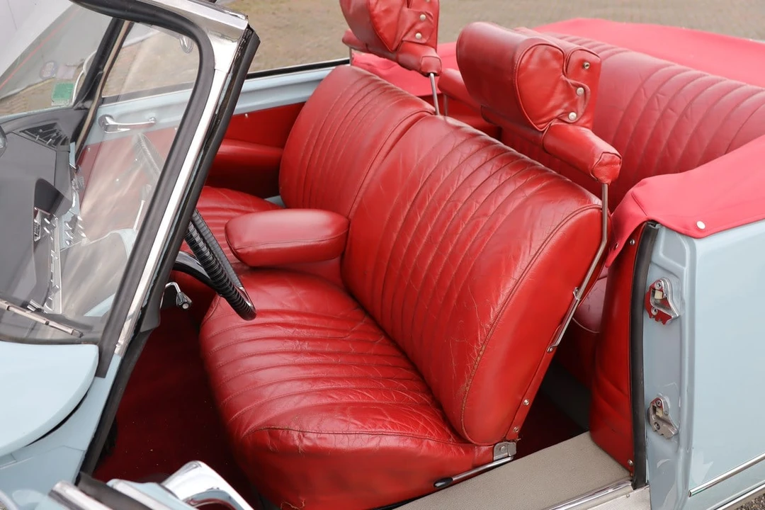 1963 Citroen DS19 - Image 15 of 30
