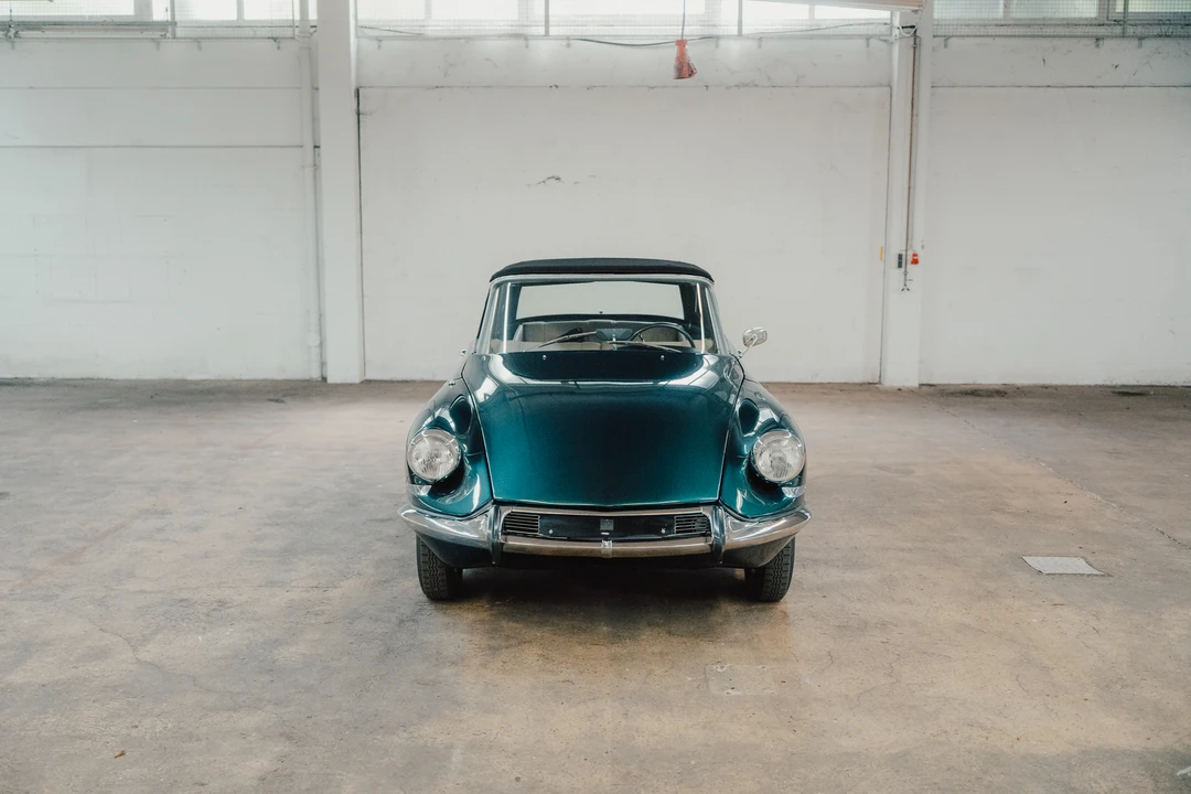 1963 Citroen DS19 - Image 10 of 31