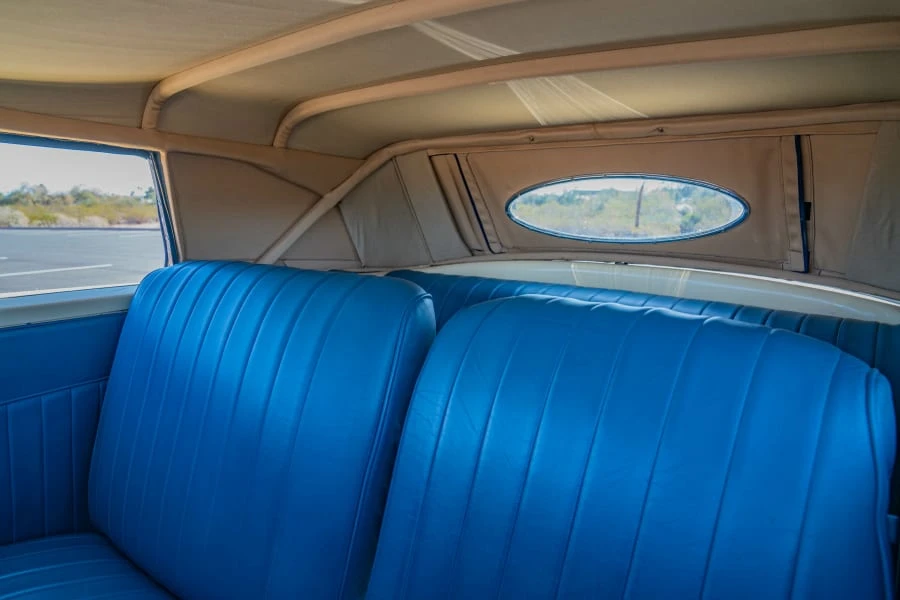 1963 Cord 810 & 812 - Image 5 of 31