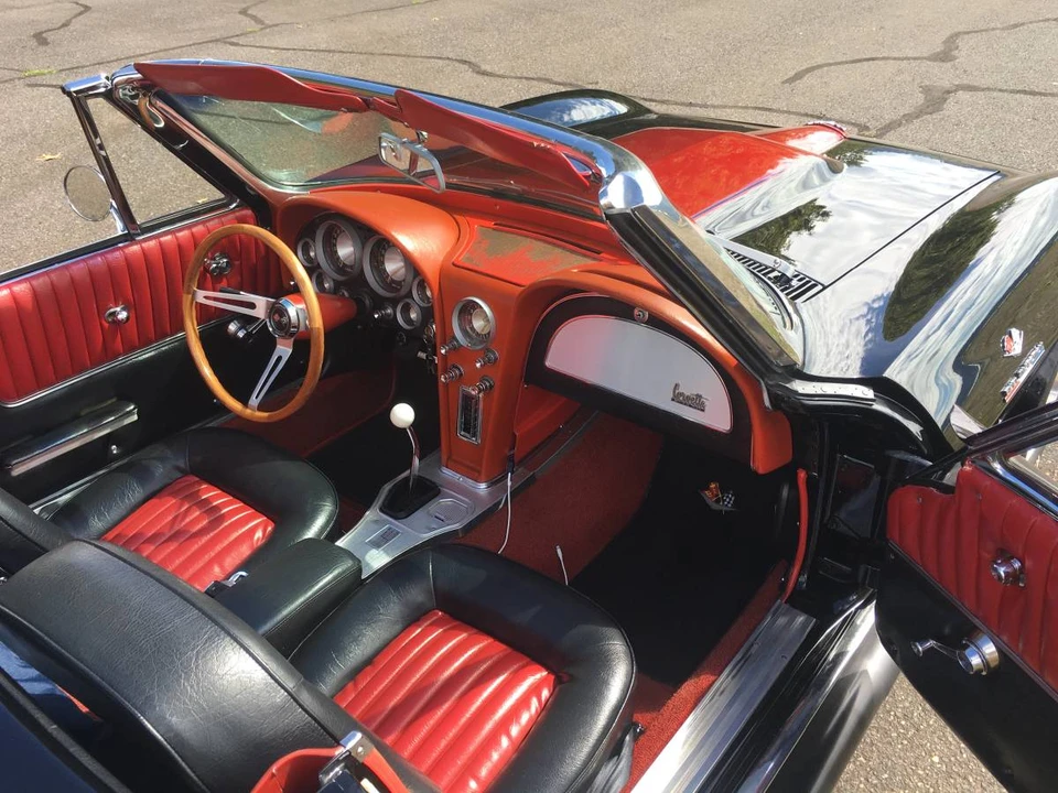 1963 Chevrolet Corvette C2 - Image 10 of 14