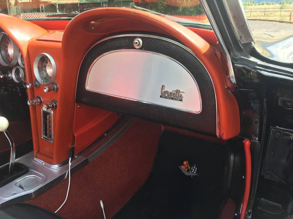 1963 Chevrolet Corvette C2 - Image 12 of 14
