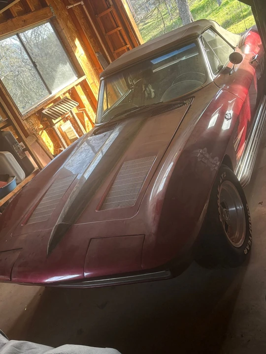 1963 Chevrolet Corvette C2 - Image 16 of 19