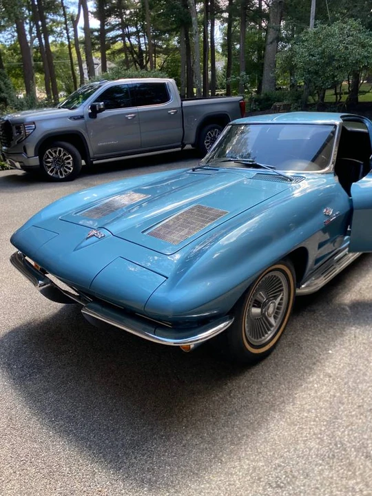 1963 Chevrolet Corvette C2 - Image 9 of 12