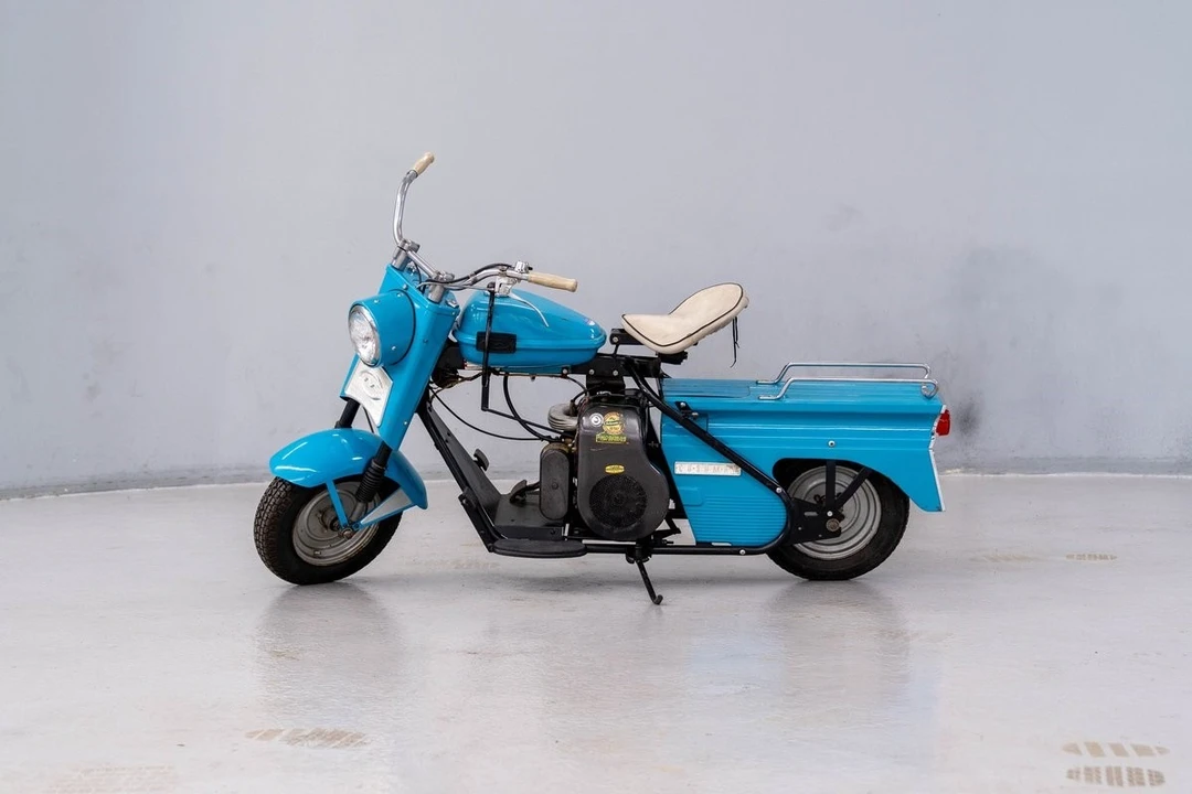 1963 Cushman Eagle - Image 3 of 12
