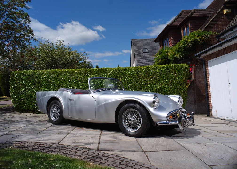 1963 Daimler SP250 - Image 10 of 31