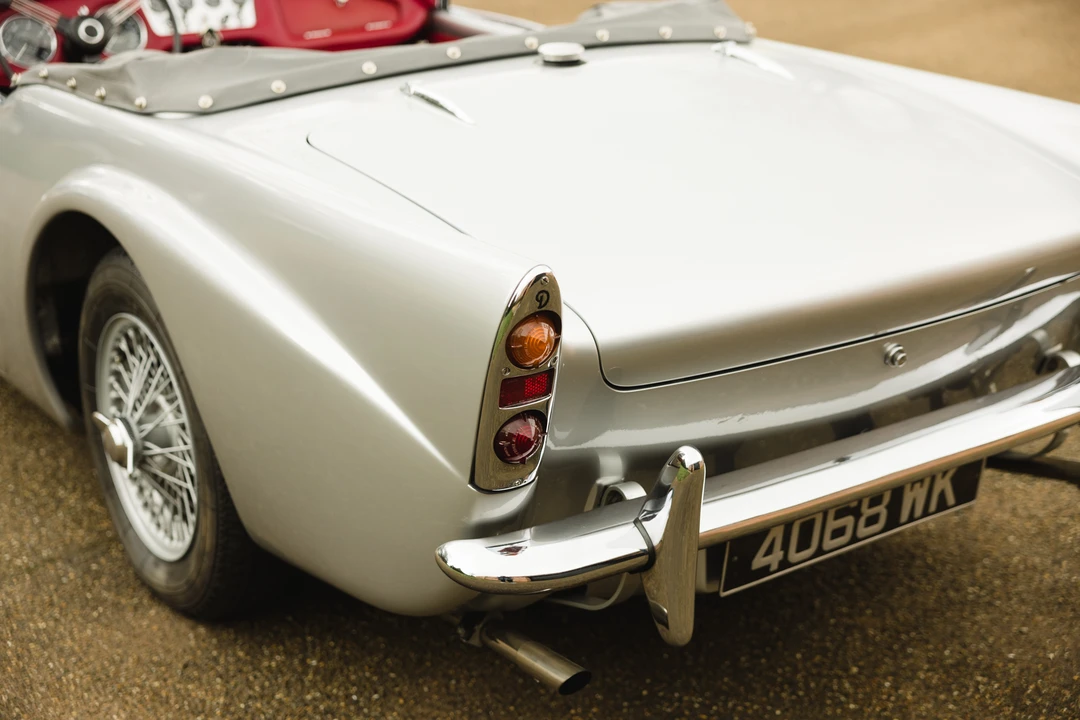 1963 Daimler SP250 - Image 29 of 31