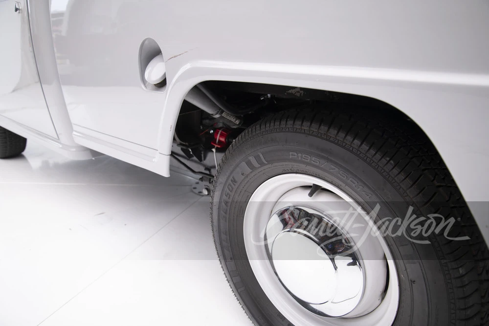 1963 Nissan - Image 10 of 12