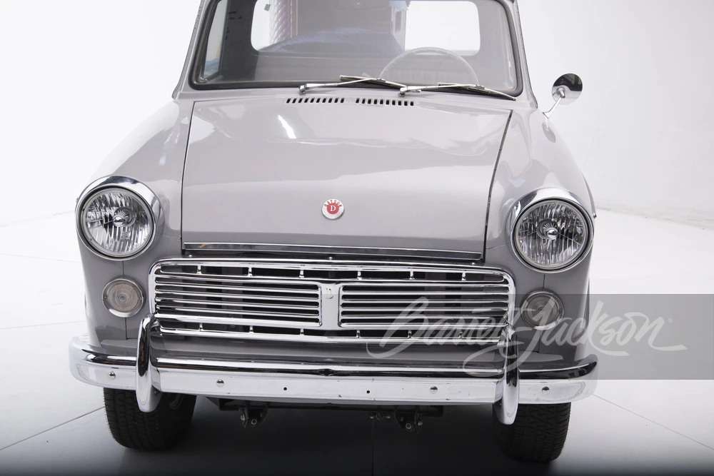 1963 Nissan - Image 11 of 12