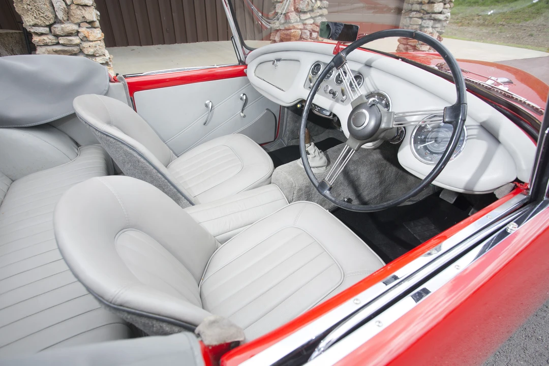 1963 Daimler SP250 - Image 18 of 27