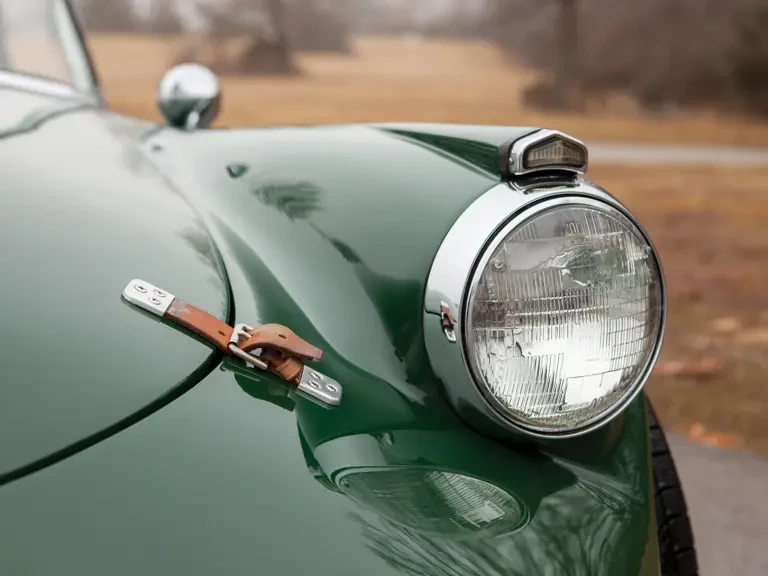 1963 Daimler SP250 - Image 8 of 27