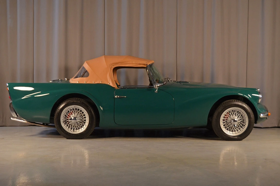 1963 Daimler SP250 - Image 2 of 31
