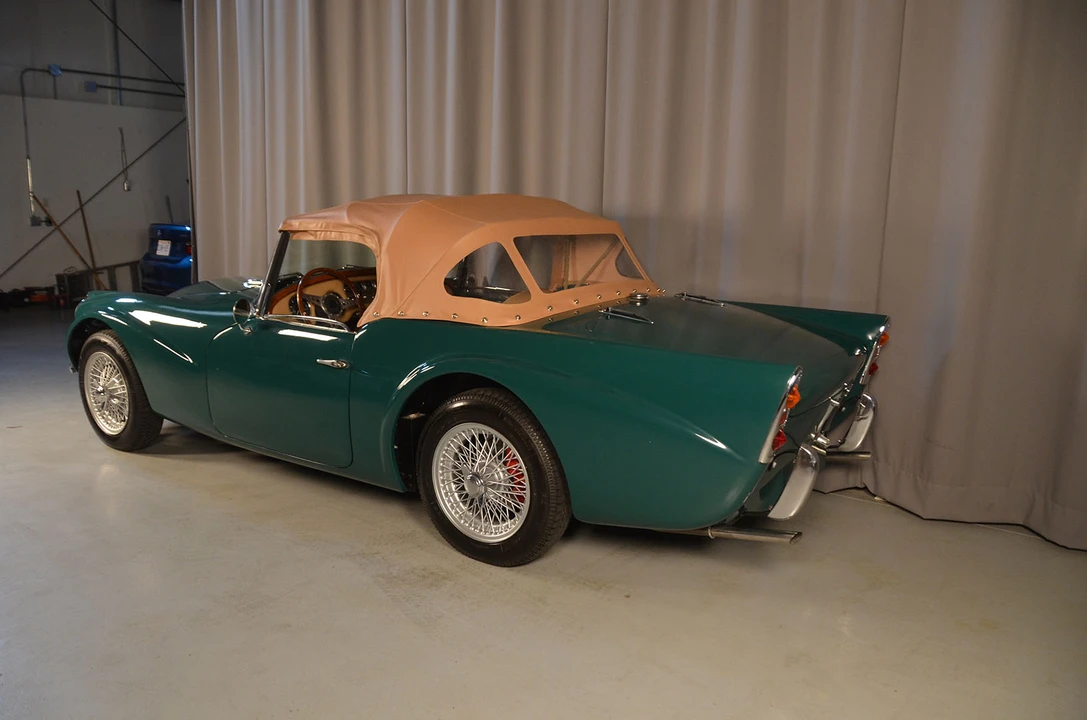 1963 Daimler SP250 - Image 6 of 31