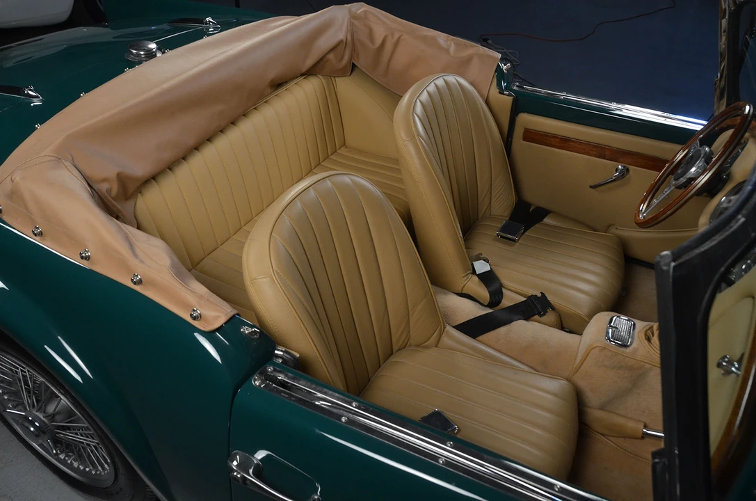1963 Daimler SP250 - Image 29 of 31