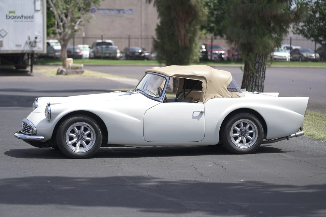 1963 Daimler SP250 - Image 6 of 31