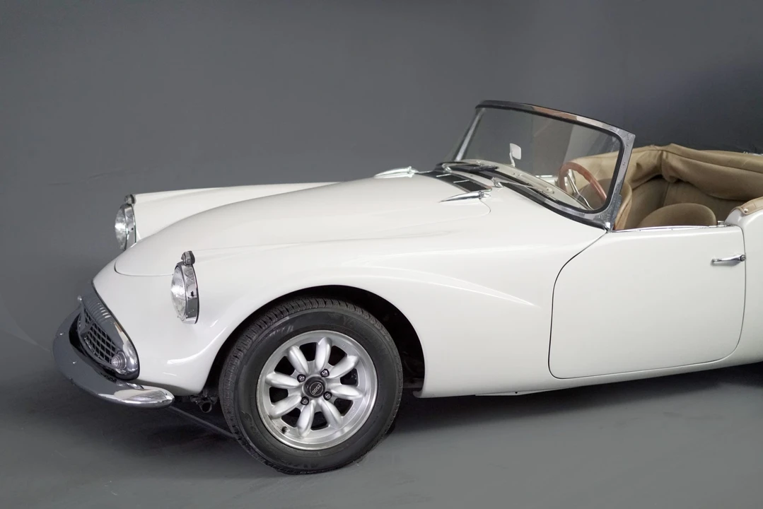 1963 Daimler SP250 - Image 24 of 31