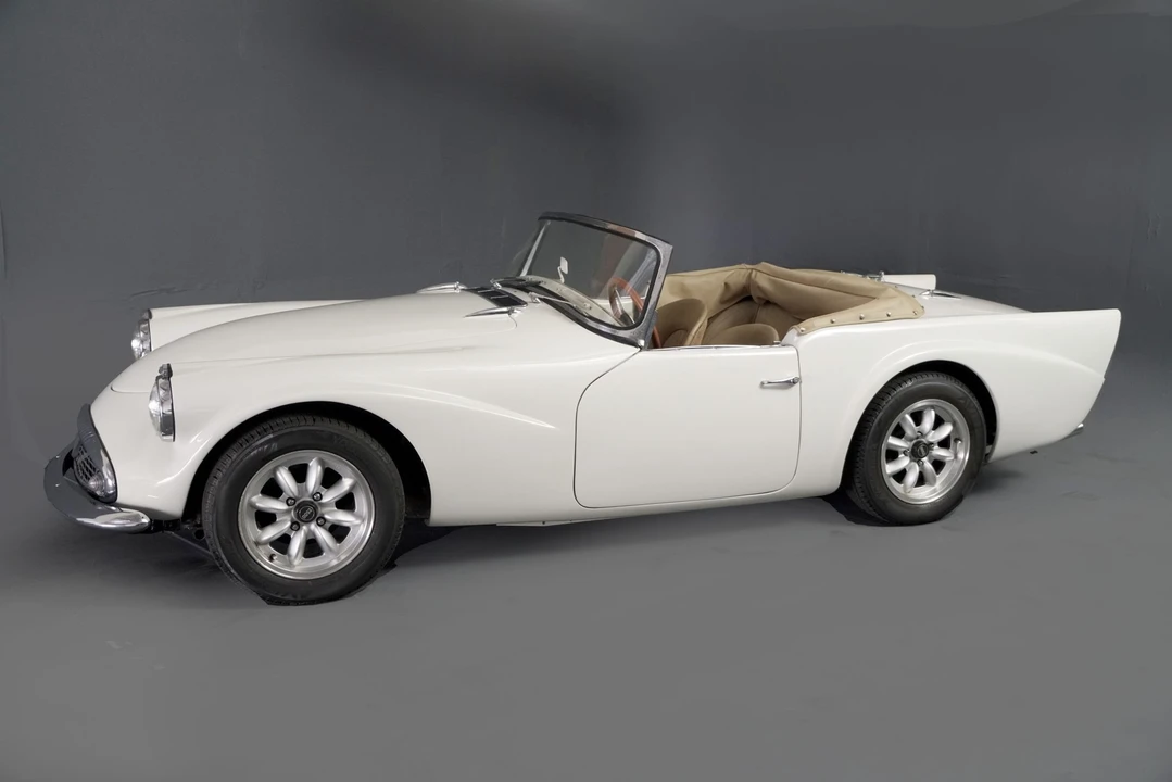1963 Daimler SP250 - Image 5 of 31