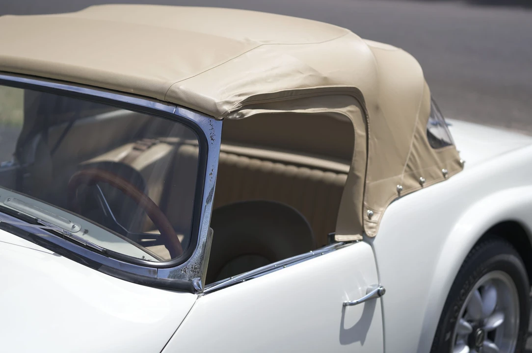 1963 Daimler SP250 - Image 28 of 31