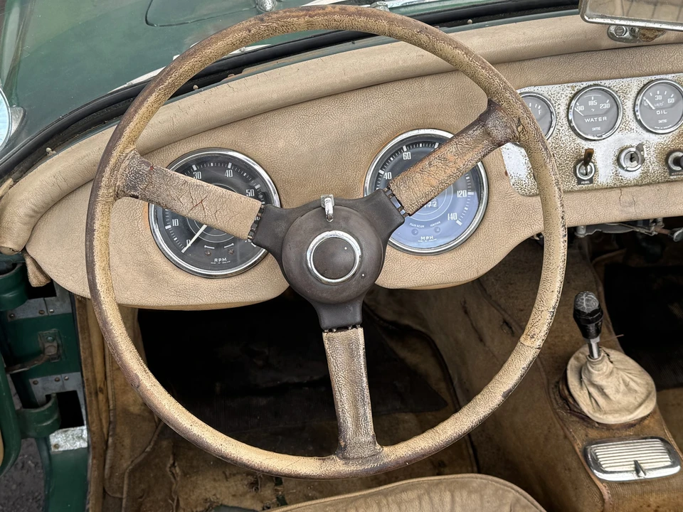 1963 Daimler SP250 - Image 30 of 31