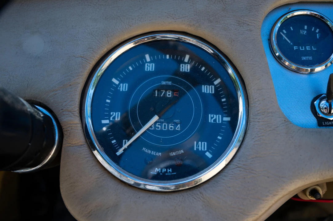 1963 Daimler SP250 - Image 12 of 31