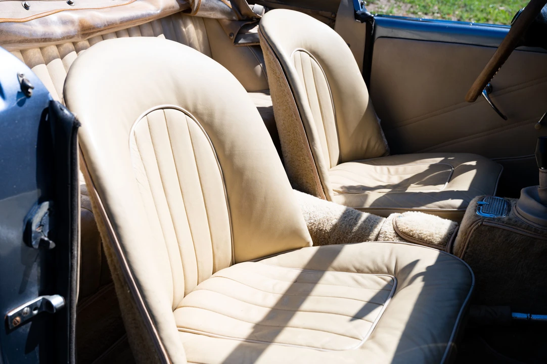 1963 Daimler SP250 - Image 18 of 31