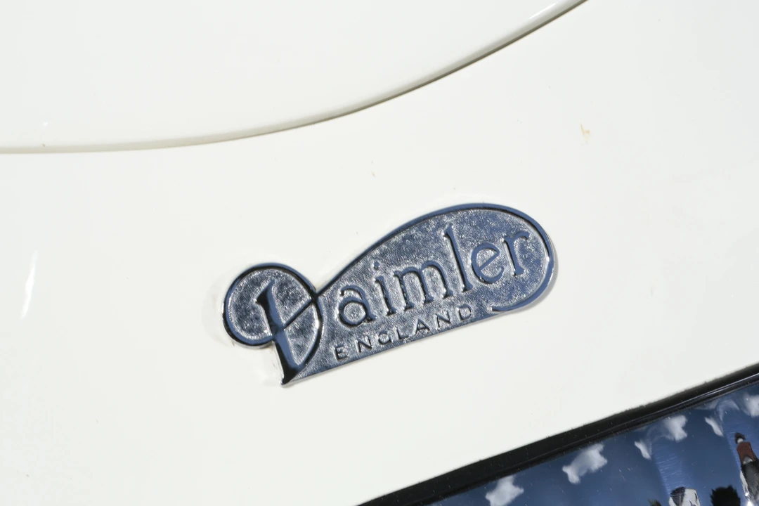 1963 Daimler SP250 - Image 28 of 29