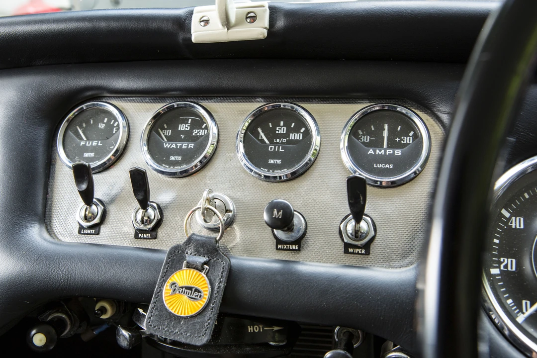1963 Daimler SP250 - Image 12 of 29