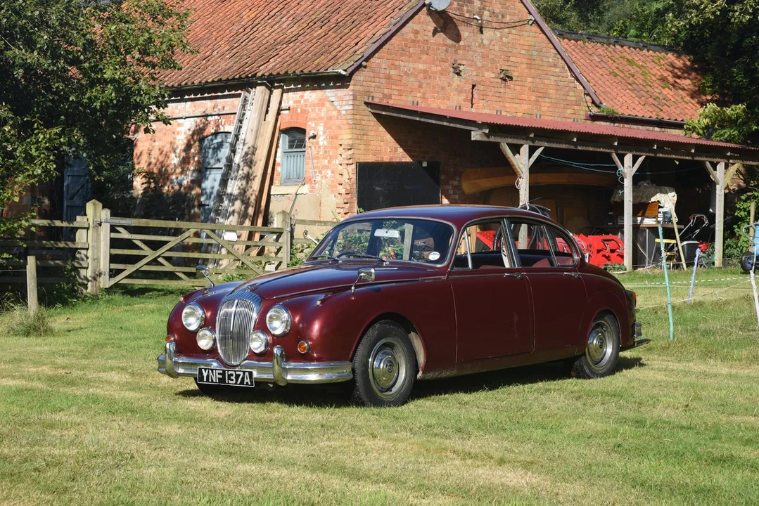 1963 Daimler SP250 - Image 10 of 30