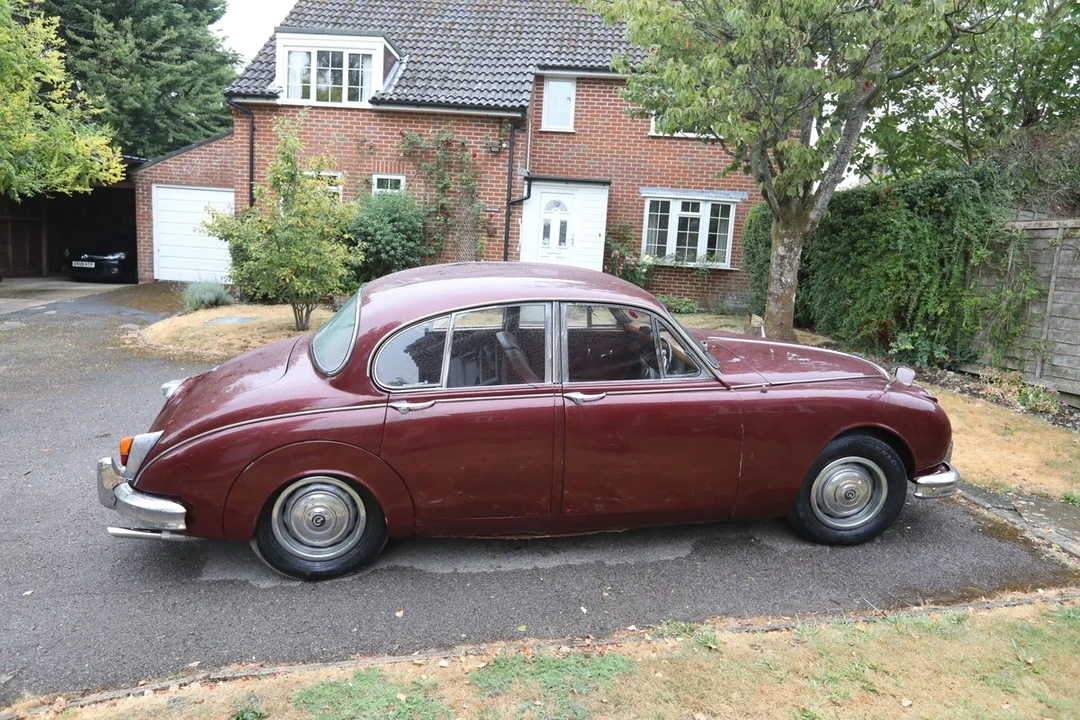 1963 Daimler SP250 - Image 9 of 30