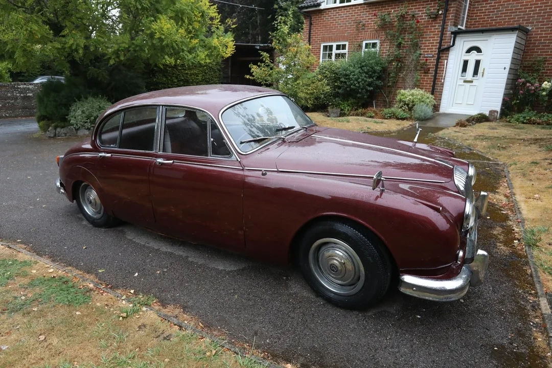 1963 Daimler SP250 - Image 10 of 30